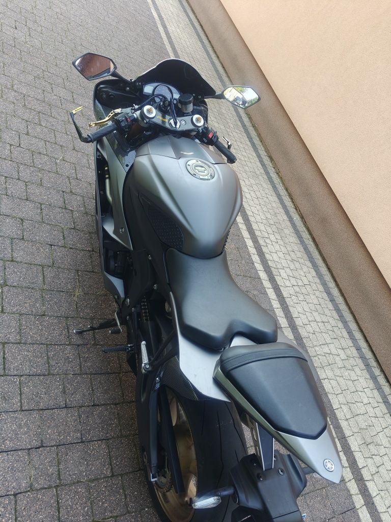 Yamaha R6 rj15 ---2016r---