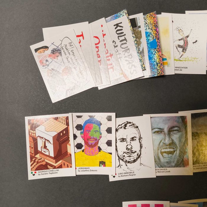 77 Cromos Tschutti Heftli Euro 2020