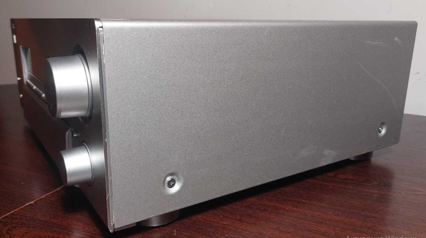 ресівер Sony STR-DB780