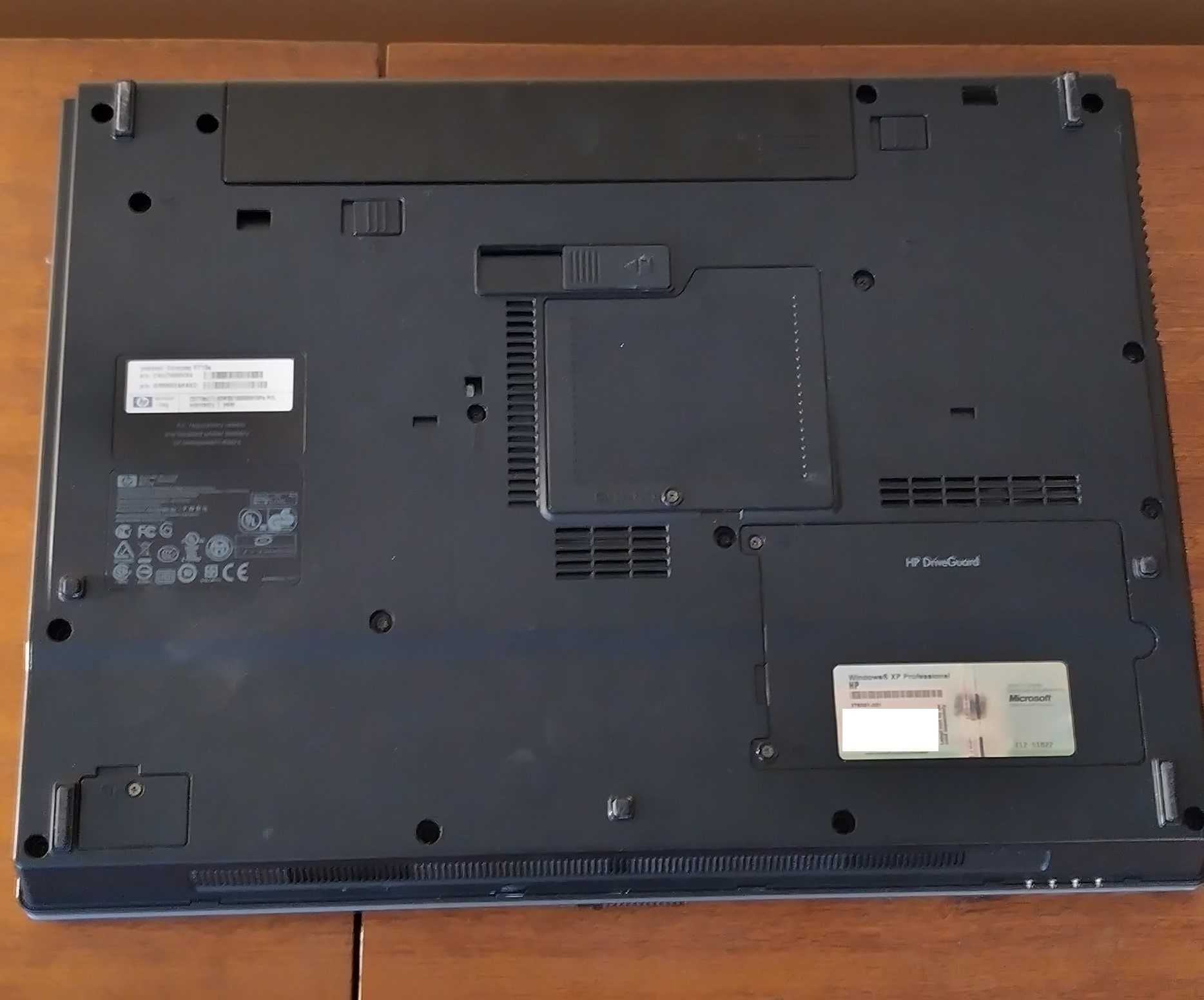 Laptop HP Compaq 6715s 15" cali z licencją Windows XP Professional !!!