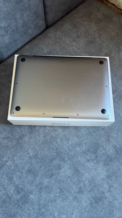 MacBook Air M1 13” /8GB RAM / 512GB SSD