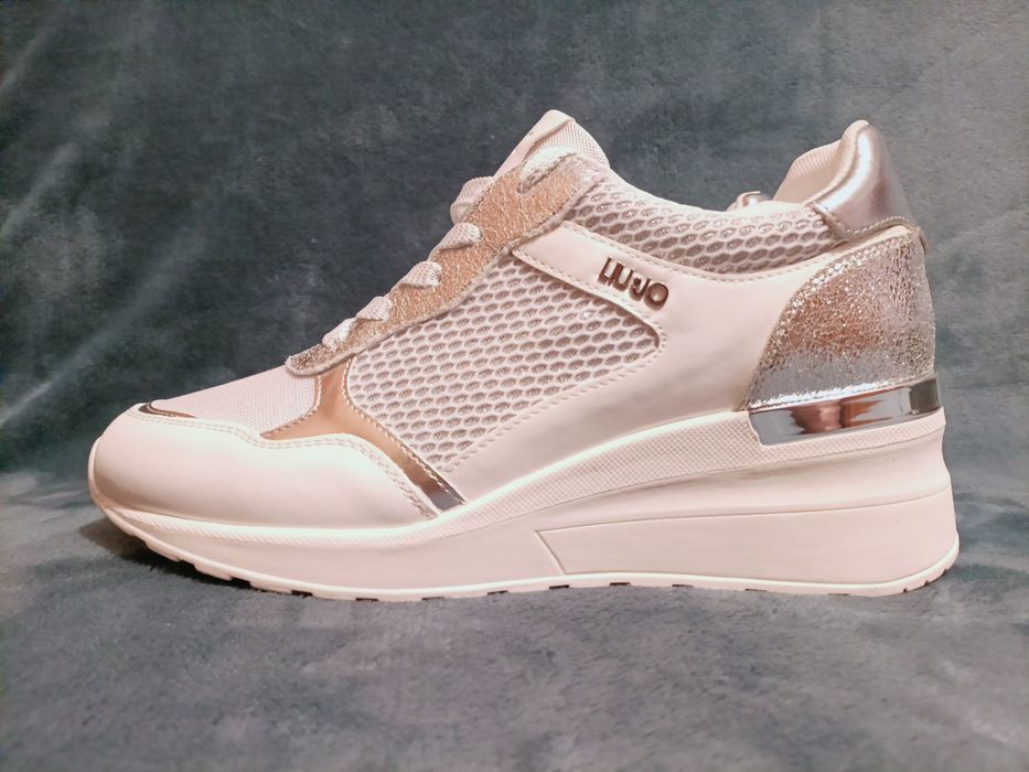 LIU JO Nowe oryginalne sneakersy na koturnie r.39