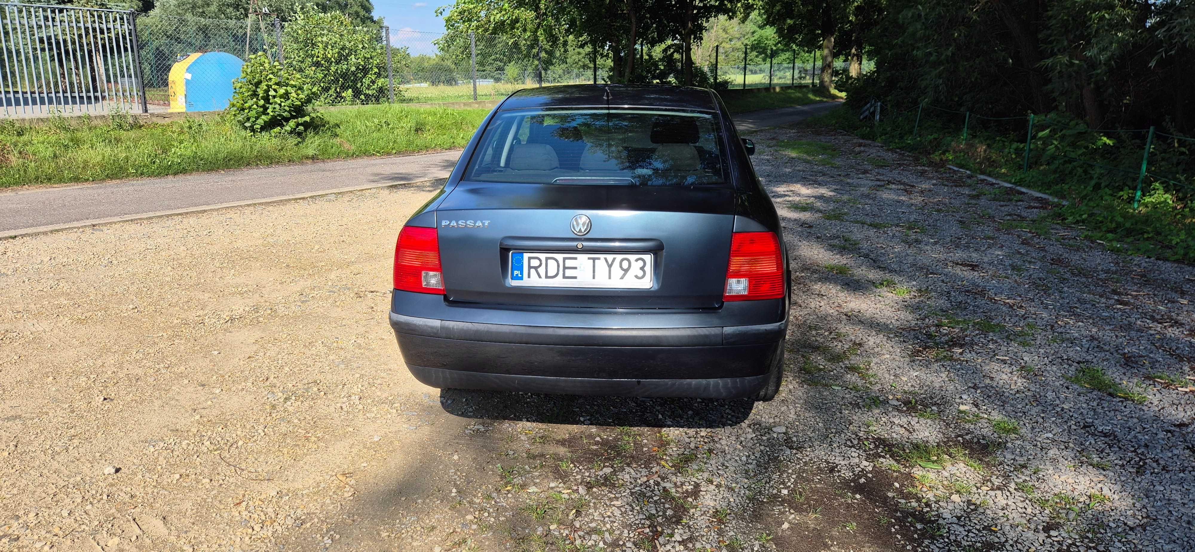VW Passat B5 1.9 TDi 2000, kimatronik 13lat w jednych rękach