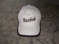 Czapka z daszkiem Reebok (nowa)