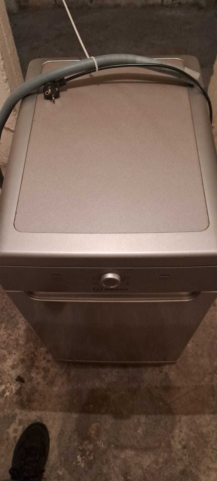 zmywarka indesit DSFE 1B10S