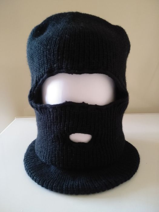 Вязаная мужская маска/балаклава