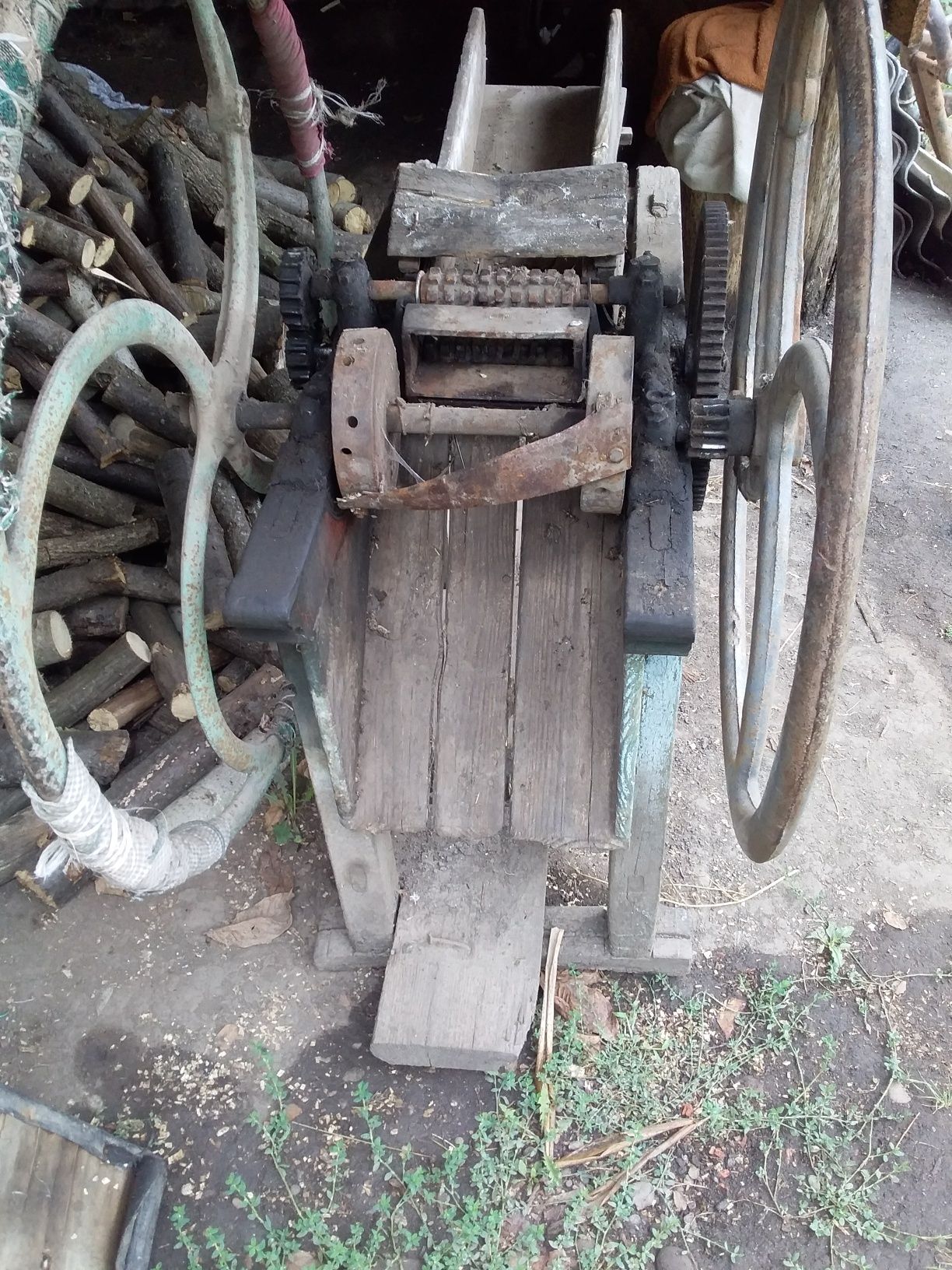 Продам січкарню ціна договірна