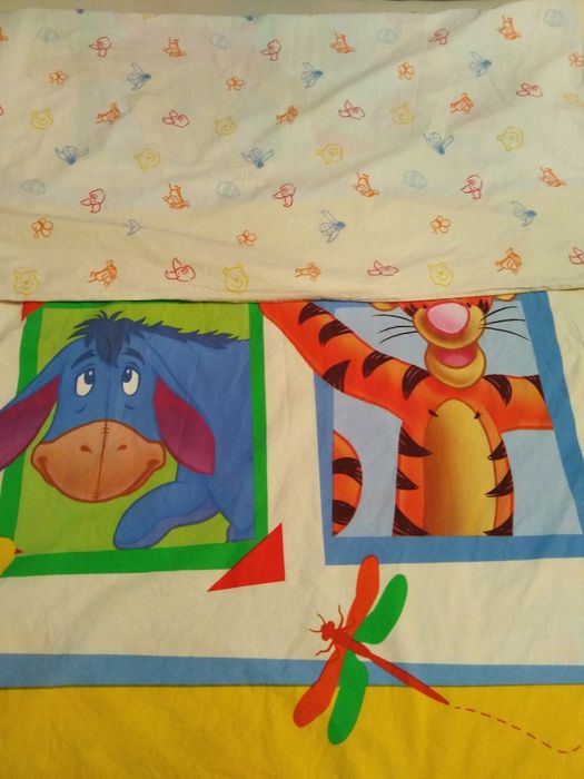 Dwa komplety pościeli dziecięca Winnie the Pooh Kubuś Puchatek
