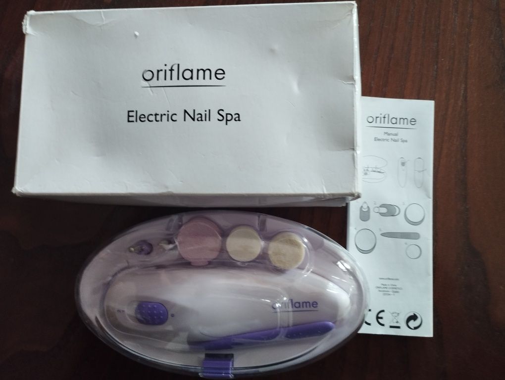 Kit novo para unhas da Oriflame