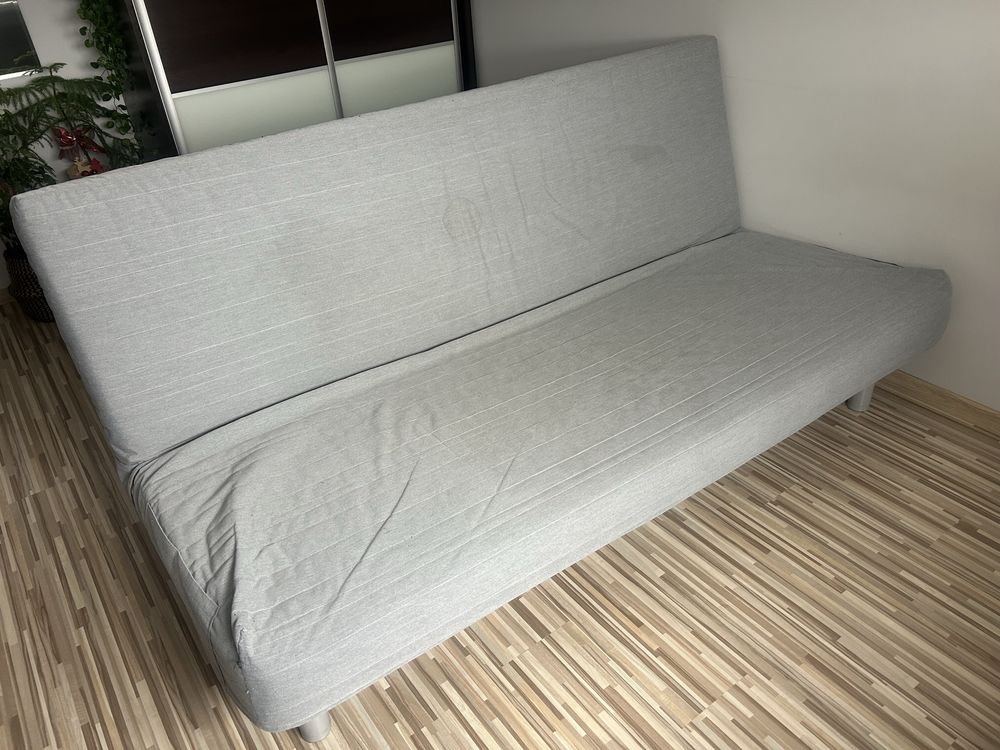 Łóżko z materacem 200/ 140