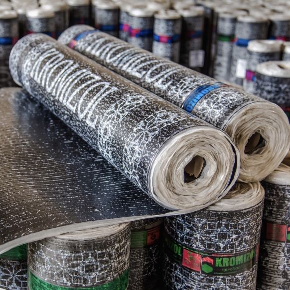 Рубероид, еврорубероид, гидроизоляция для крыши, с посыпкой и без