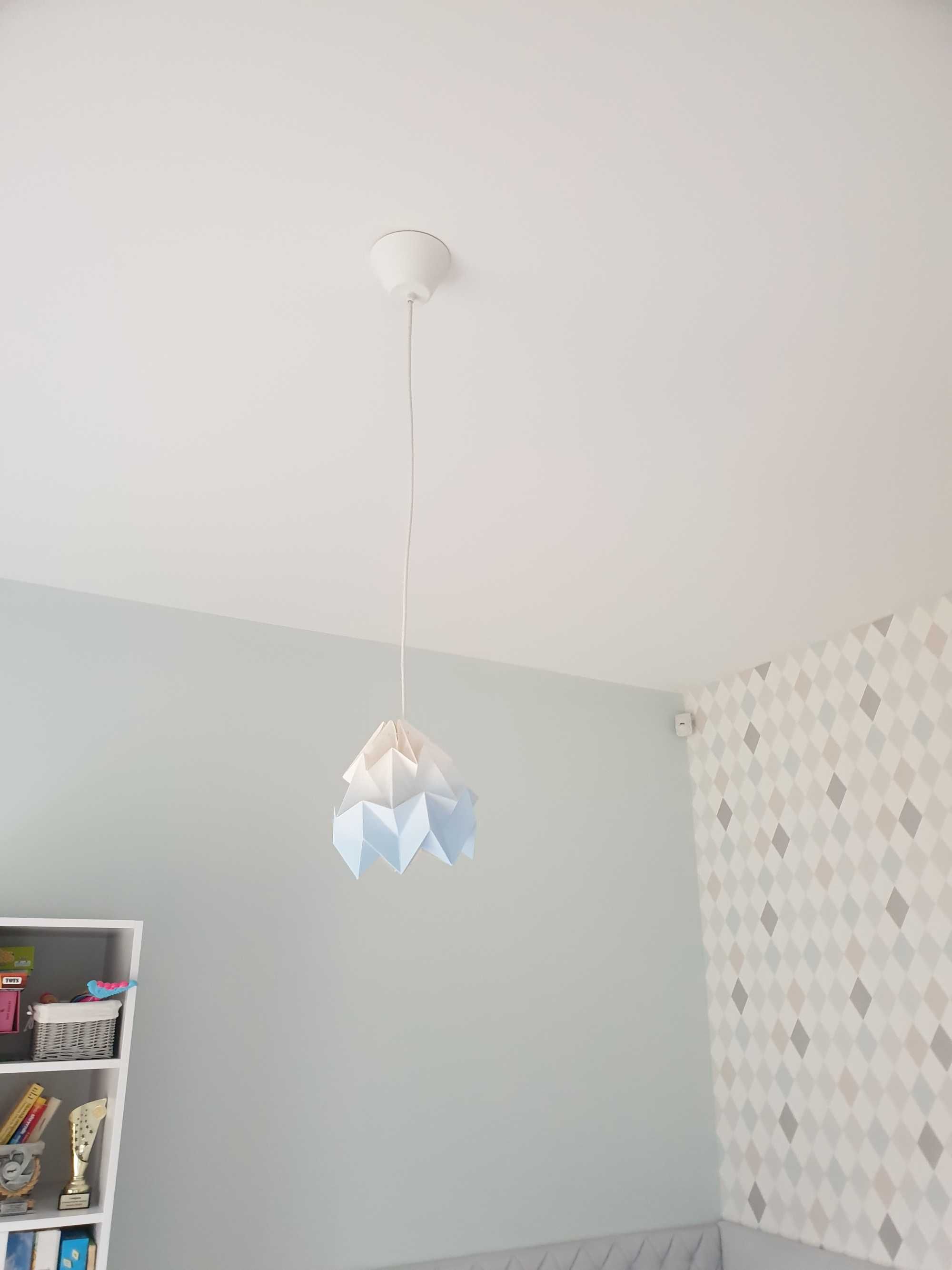 Lampa sufitowa origami oryginalna w 3 kolorach w b. dobrym stanie!