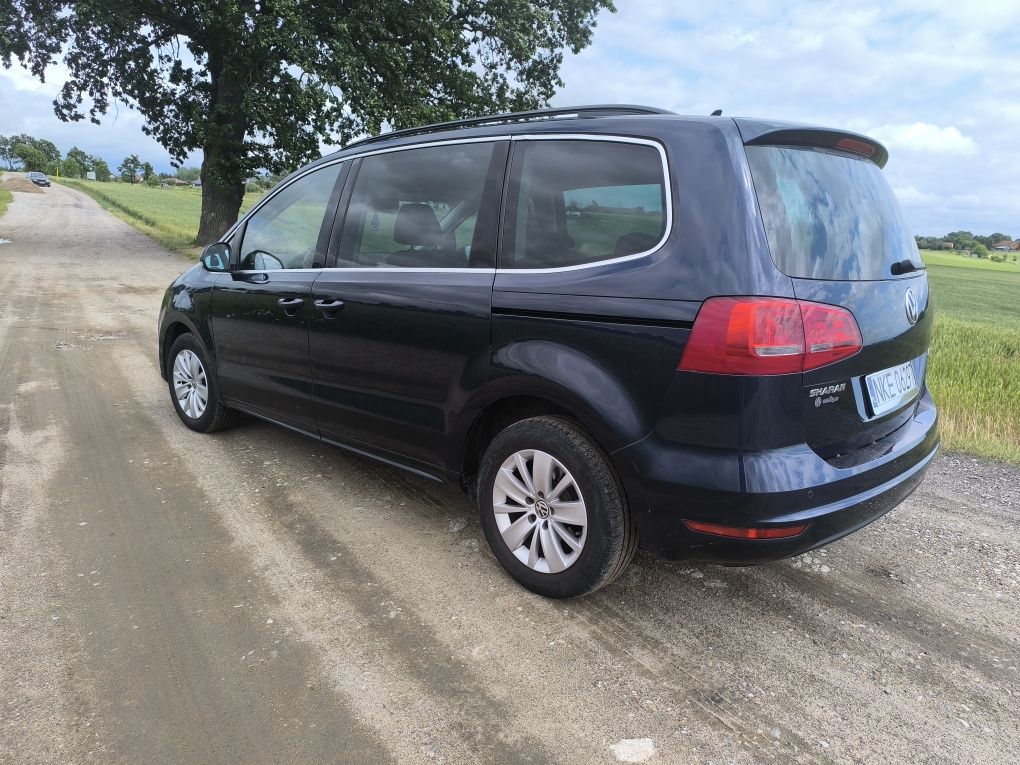 Bardzo ładny VW Sharan