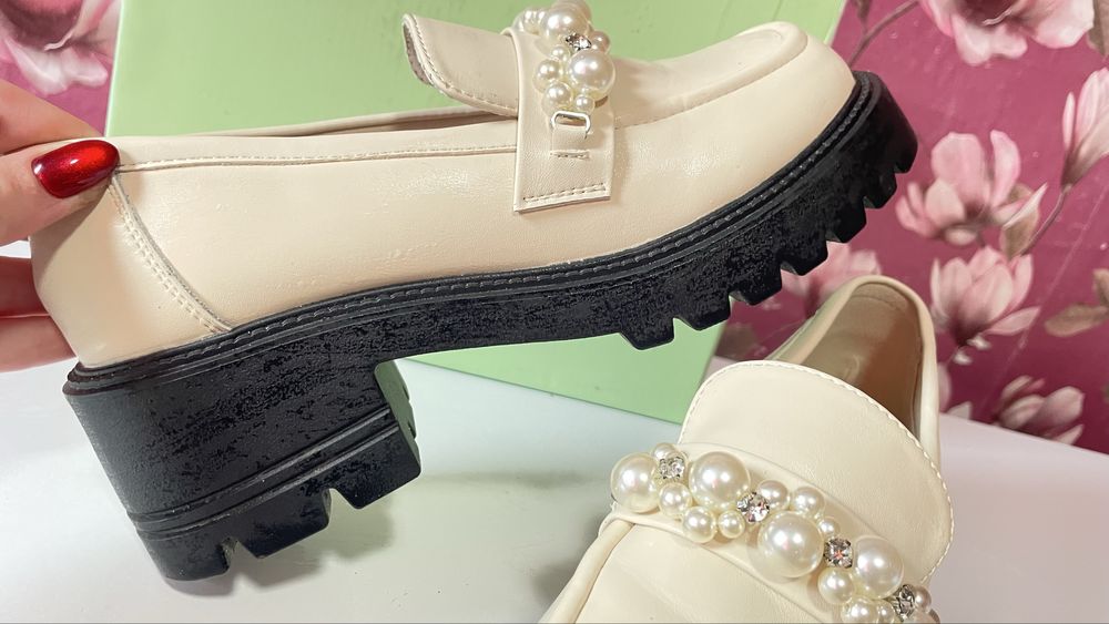 Лофери,туфлі,взуття