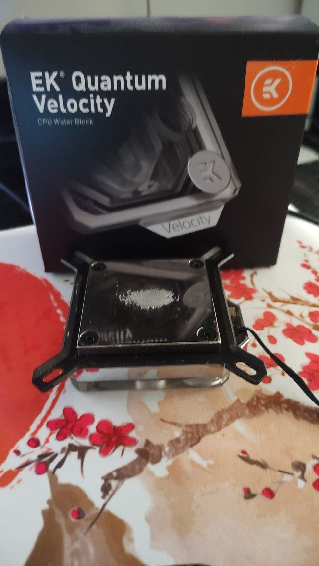 Blok wodny EK Quantum Velocity aRGB Plexi