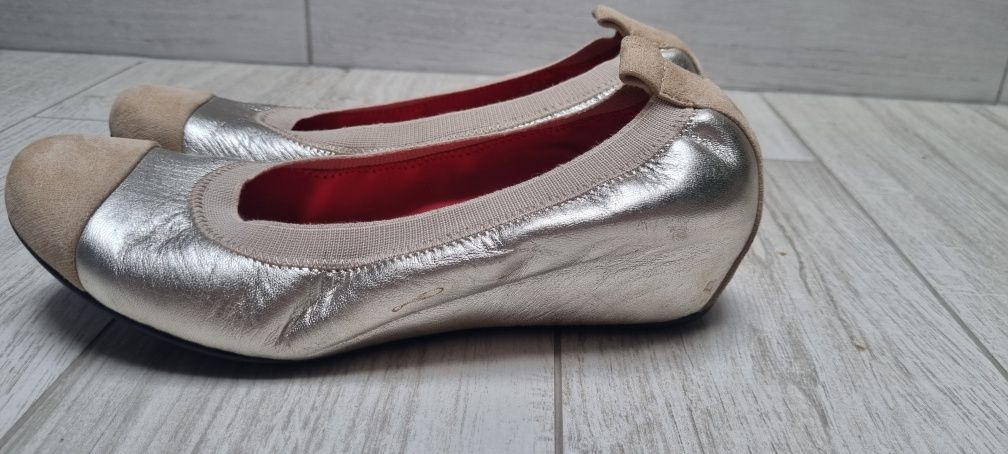 Skórzane włoskie złote buty Pas De Rouge 37.5