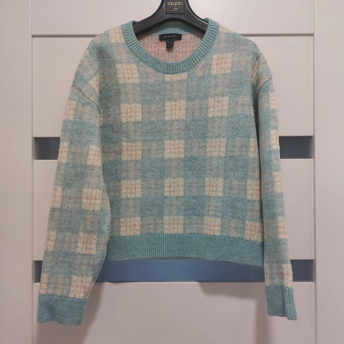 Ciepły gruby sweter zimowy w kratkę New Look M 38