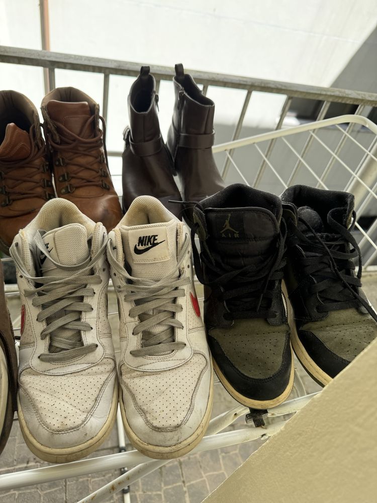 Sapatilhas Nike/Converse/Vans e Botas Variadas e Sapatos Suits