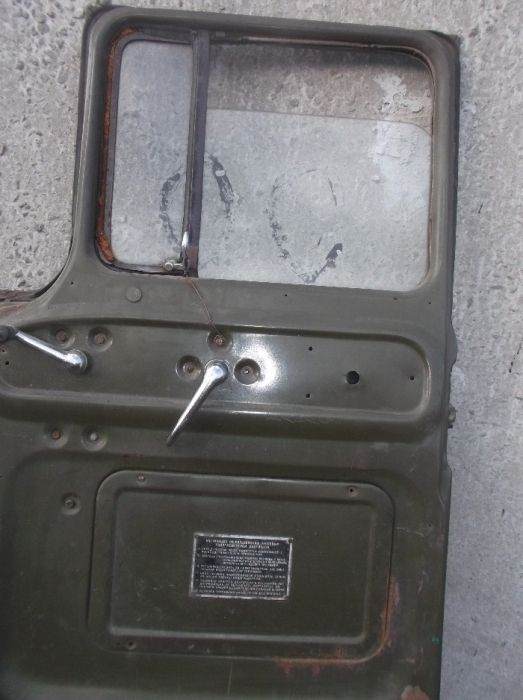 Дверь Зил 130,пассажирская.