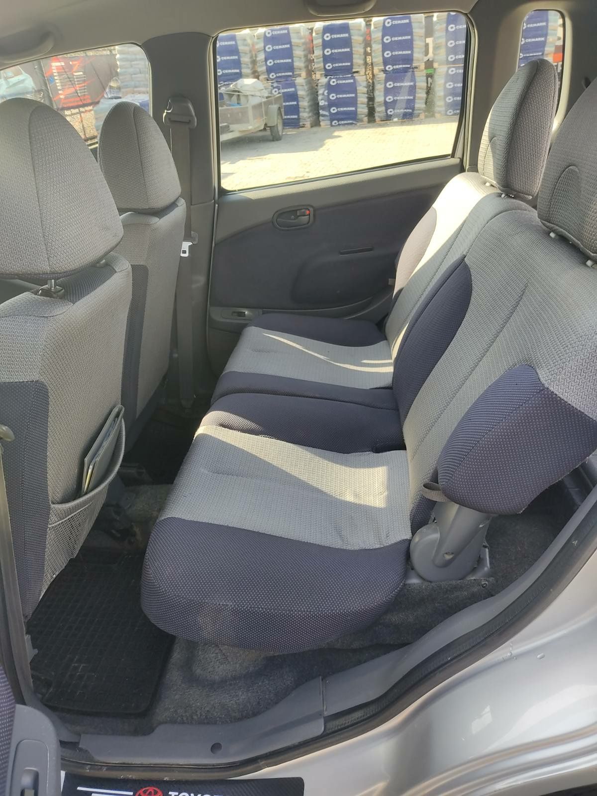Продам легковий автомобіль