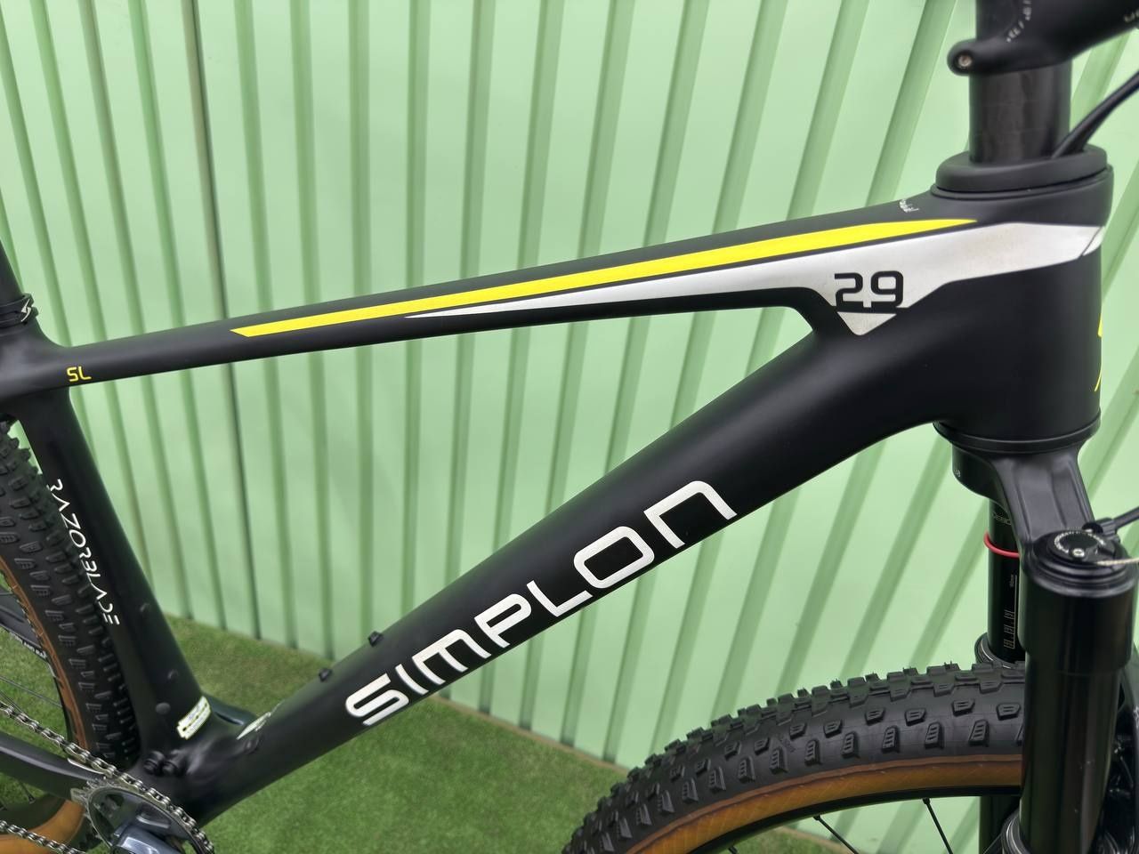 Топовий Карбоновий велосипед М 29 Rock Shox SID Simplon Razorblade SL