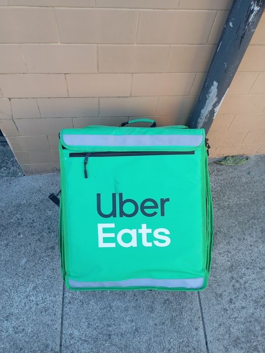 Vendo Mochila UberEATS  (NOVA)