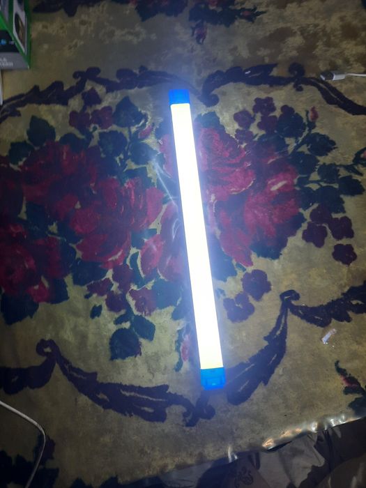 Продам Лампу нормальному стані