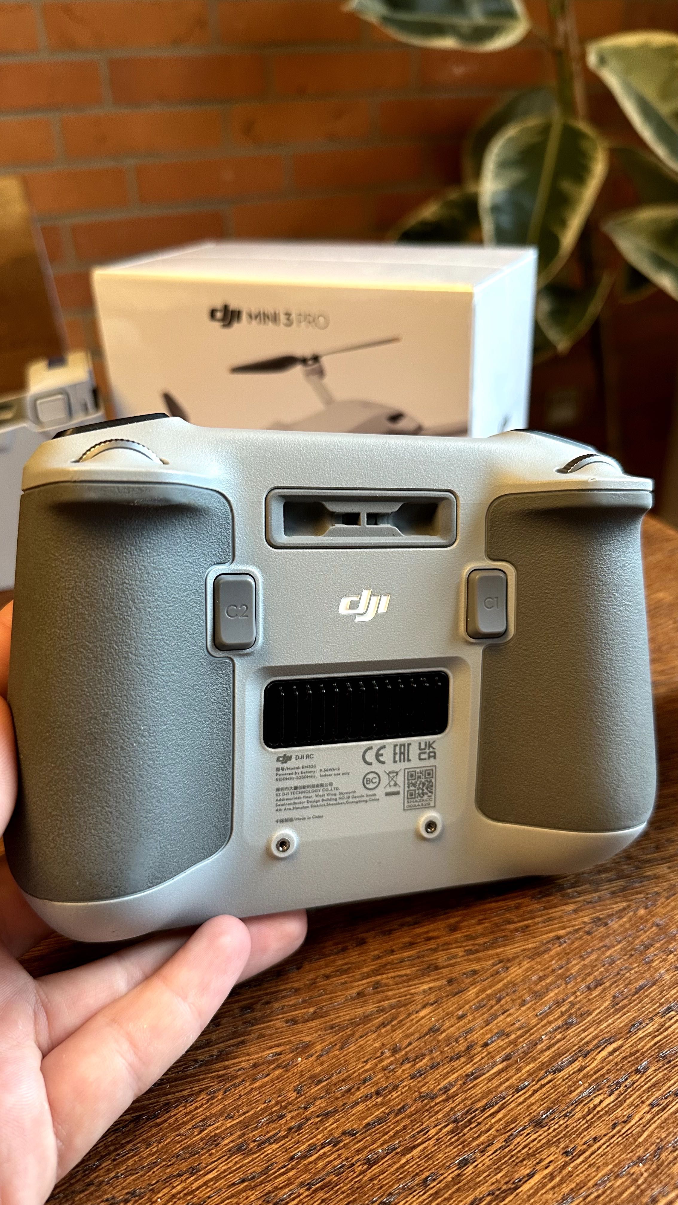 DJI Mini 3 Pro + Kontroler RC z ekranem | Fly More Combo | Nowy dron