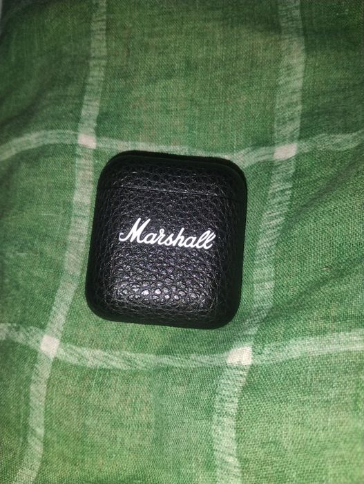 Pudełko ładujące do słuchawek Marshall minor IV