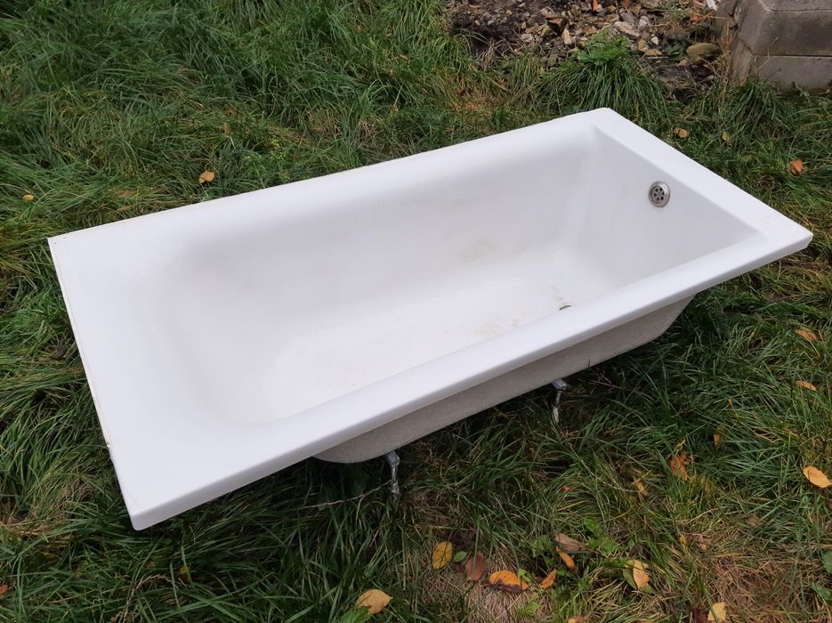 Ванна акрилова б/у