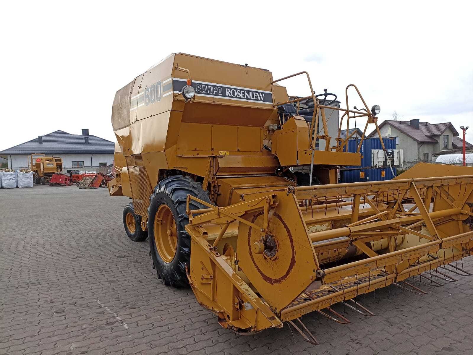 Kombajn zbożowy Sampo Rosenlew 600.Massey 20