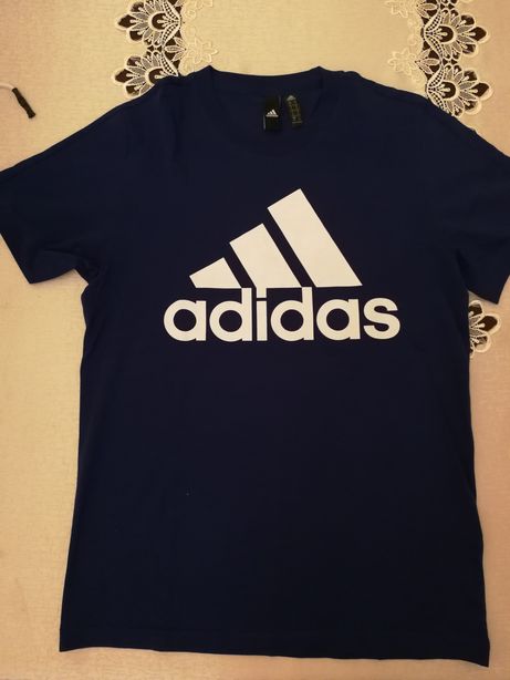 T-shirt Adidas rozmiar S (164-172)
