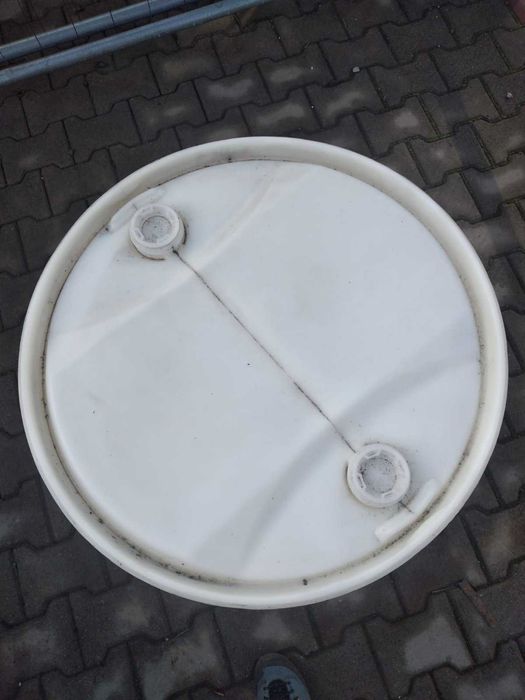 Бочки б\в 160л , 2 корки, пластик ЧИСТІ, ХАРЧОВІ  (бак, тара, ємність)