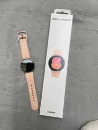 Samsung Watch 5 różowy