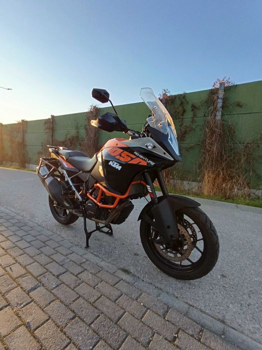 KTM 1050 Adventure