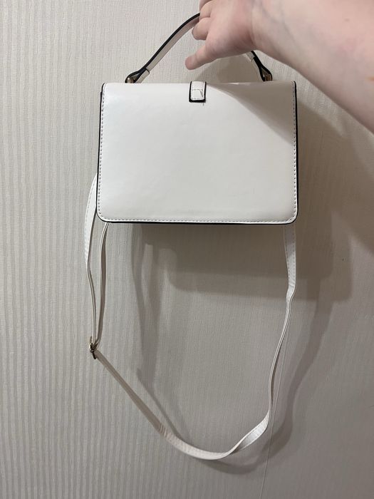 Женская сумка через плечо