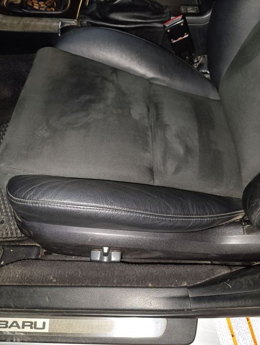Сиденья Subaru outback BL/BP (кожа-альконтара)