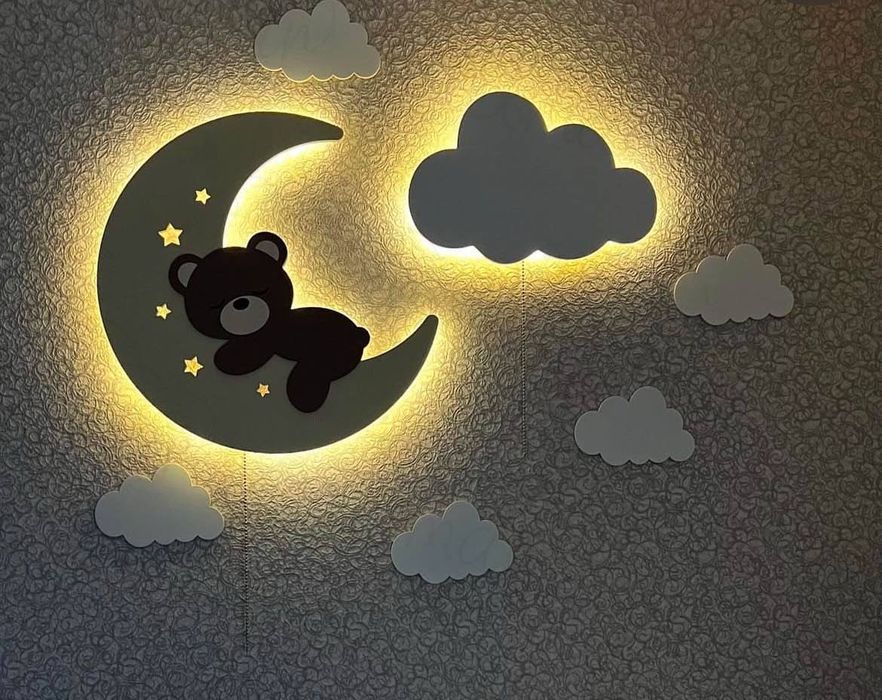 Іменний дерев’яний світильник | Працює від крони, павербанку та мережі