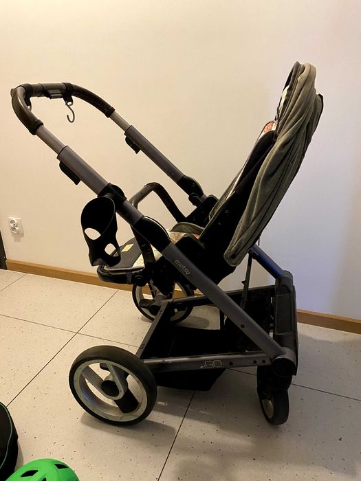 Wózek Mutsy Igo 2w1 - DUŻY zestaw gondola i spacerówka