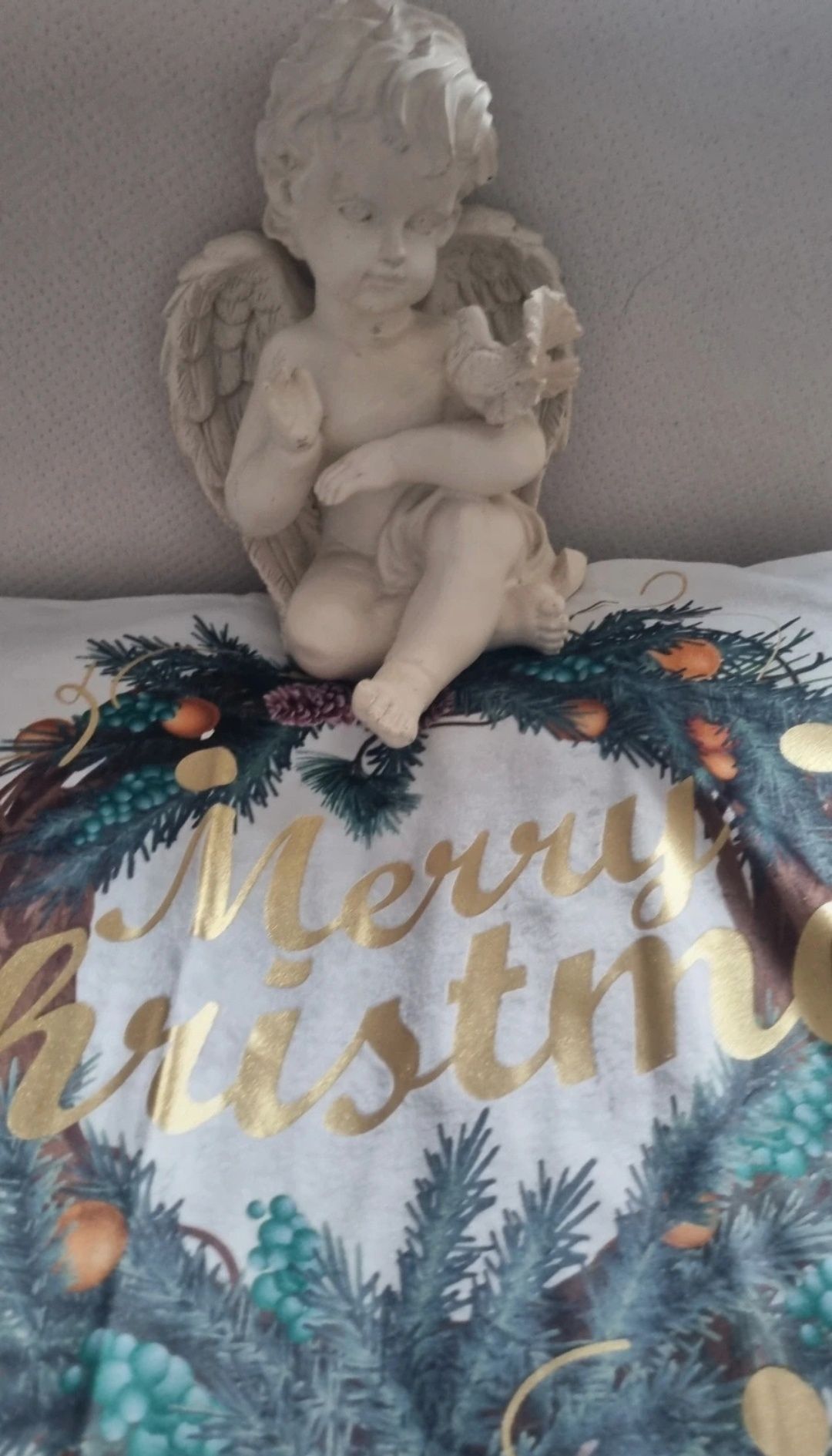 Aniołek figurka-wys;22cm hak na zdjęciu.Doskonały również na prezent.