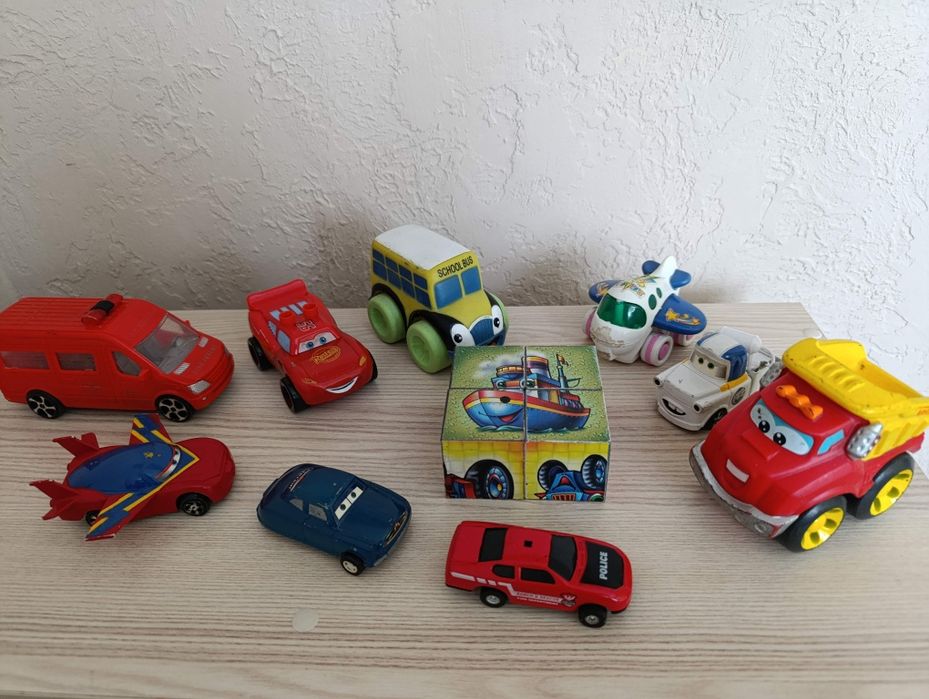 Набор игрушек Три кота мебель