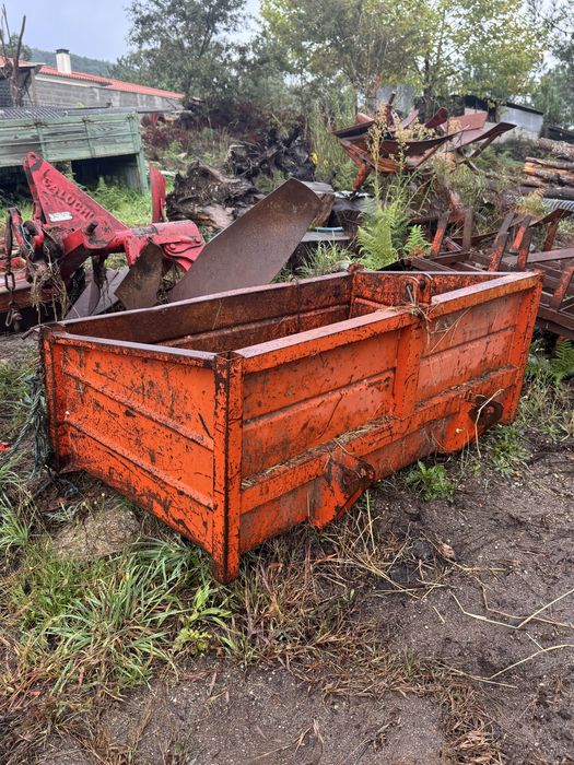 Vendo alfaias agricolas