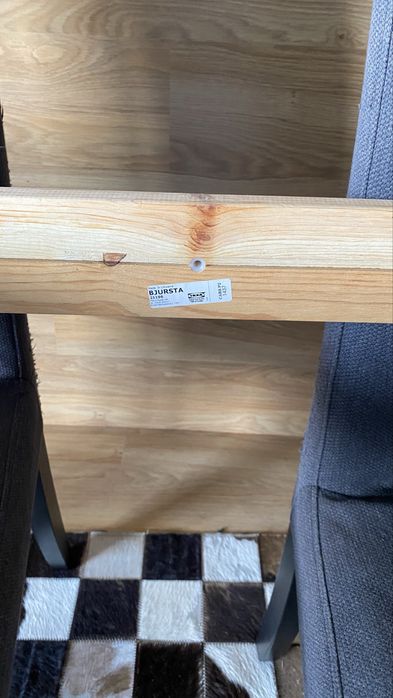 Mesa de jantar com 4 cadeiras Ikea