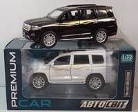 Toyota Land Cruiser модель 1:32 "АвтоСвіт". Металл, Звук, Свет.