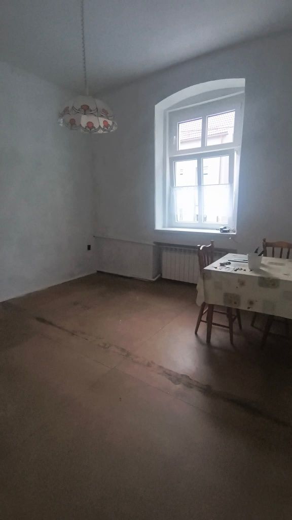 Sprzedam mieszkanie w Żarowie