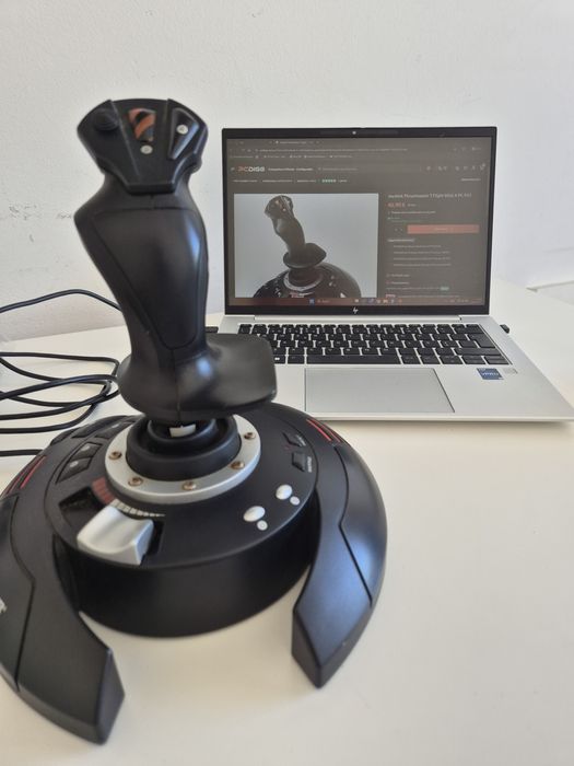 Joystick thrustmaster