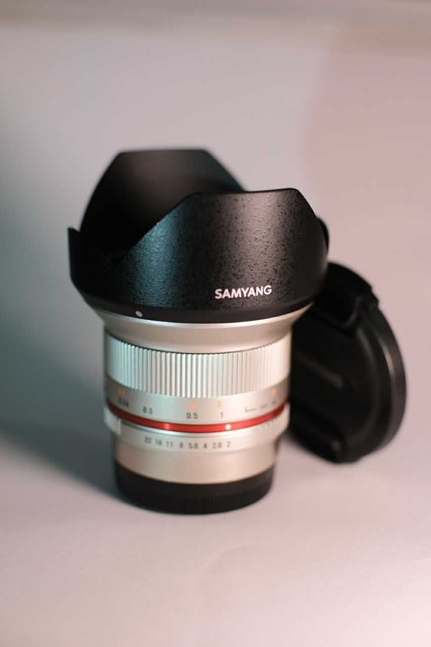 Samyang 12mm F2 NCS CS Silver para Fujifilm