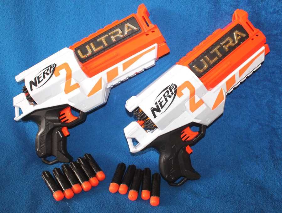 Nefr - DWA karabiny - Wyrzutnia ze strzałkami