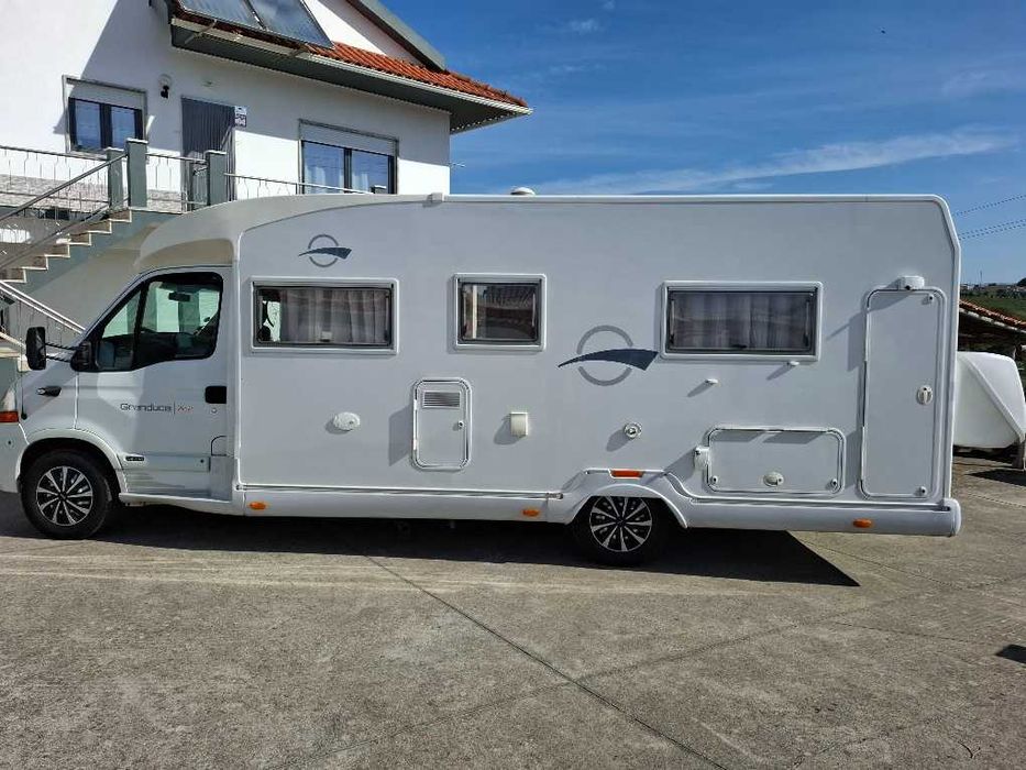 Autocaravana caixa automática