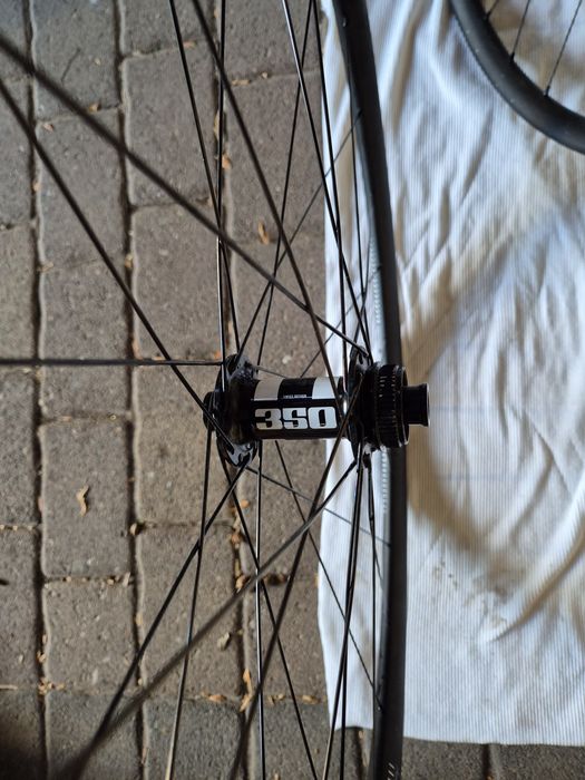 Koła DT Swiss RR 421